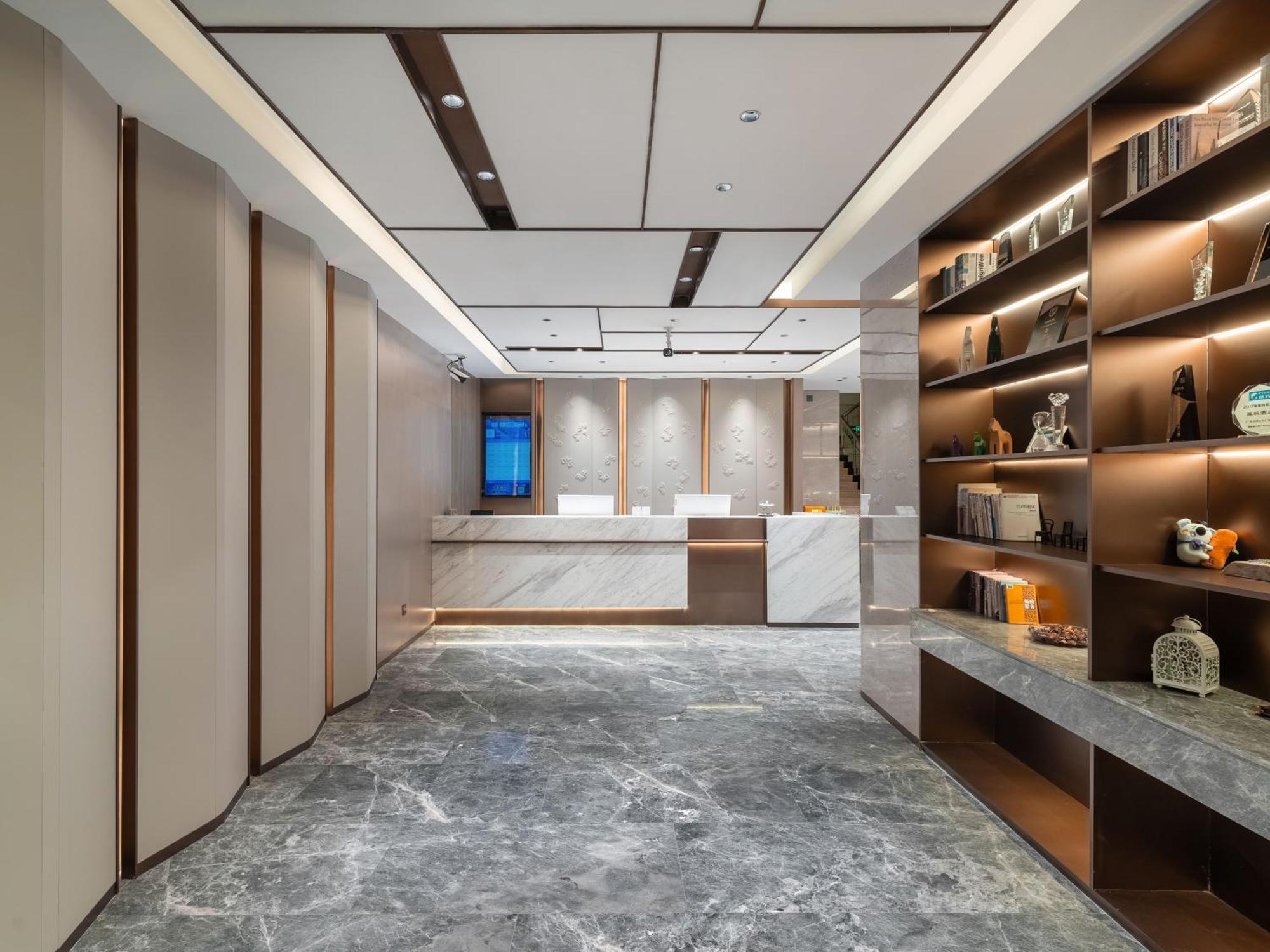 Lavande International Hotel Guangzhou Us Consulate General Guangzhou Grandview Plaza Branch - Free Shuttle Bus To Canton Fair Complex During Canton Fair Period & Free Vpn Internet Access Экстерьер фото