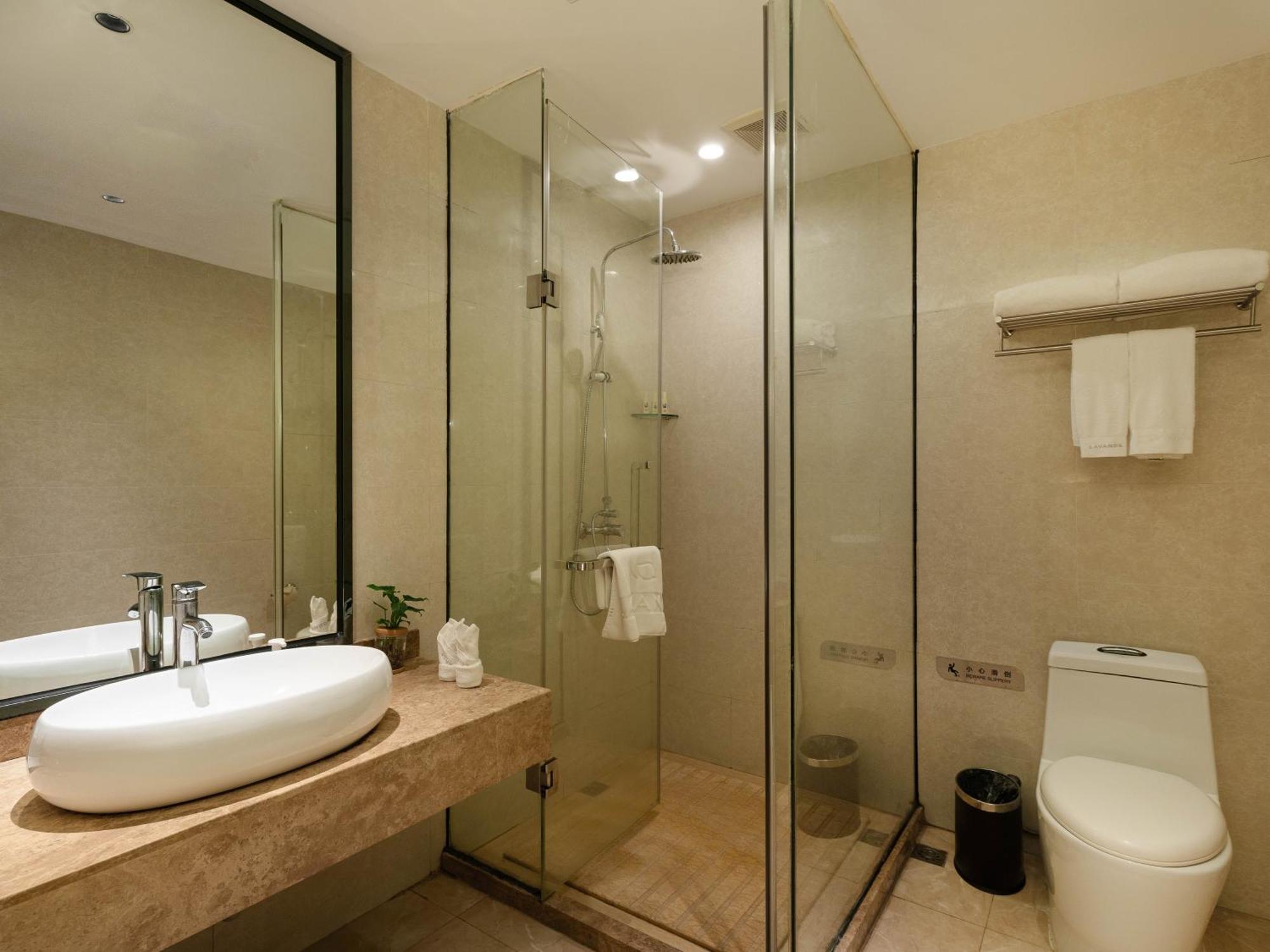 Lavande International Hotel Guangzhou Us Consulate General Guangzhou Grandview Plaza Branch - Free Shuttle Bus To Canton Fair Complex During Canton Fair Period & Free Vpn Internet Access Экстерьер фото